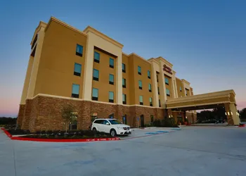 Hampton Inn By Hilton And Suites Missouri City hotel thumbnail 3