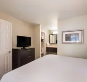 Sonesta ES Suites Dulles Airport hotel detail image 5