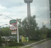 Empress Inn and Suites by The Falls hotel detail image 3