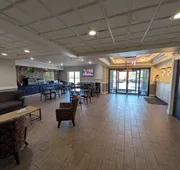 Quality Suites hotel detail image 4