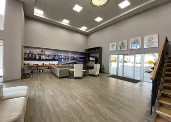 Clarion Pointe University/Expo hotel thumbnail 4
