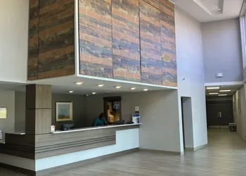 Clarion Pointe University/Expo hotel thumbnail 5