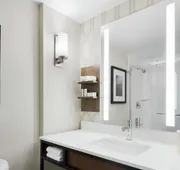 Hilton Garden Inn Cincinnati Northeast hotel detail image 7