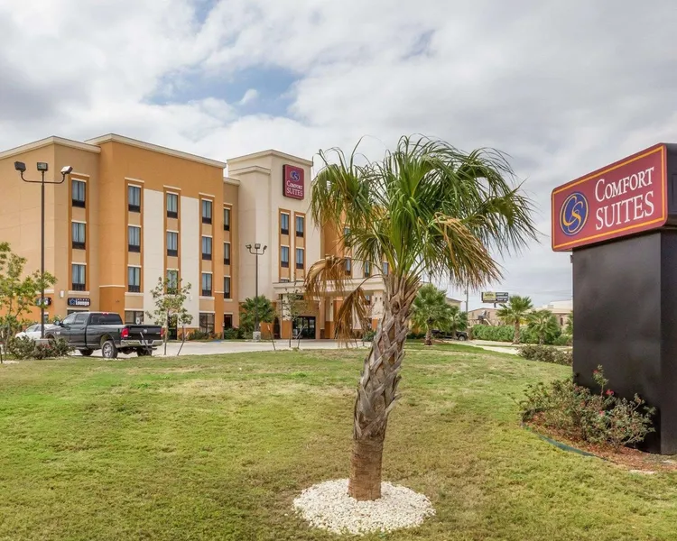 Comfort Suites Cotulla near I-35 hotel detail image 2