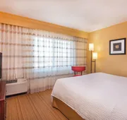 Courtyard by Marriott Hartford Manchester hotel detail image 5