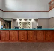 Comfort Inn & Suites Lees Summit - Kansas City hotel detail image 4