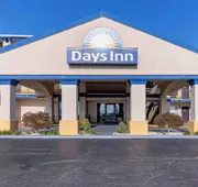 Days Inn by Wyndham Oklahoma City/Moore hotel detail image 4