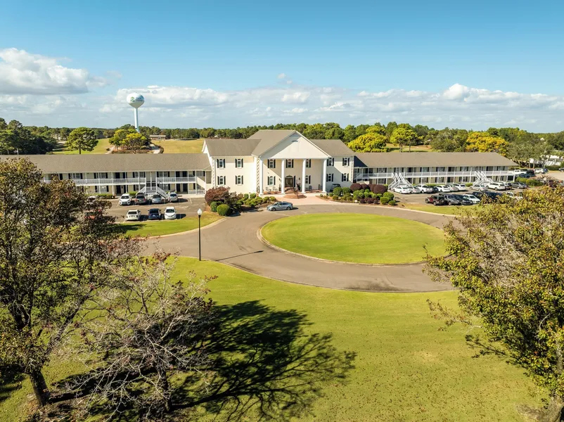 Beau Rivage Golf & Resort hotel detail image 2
