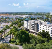 Courtyard by Marriott Miami at Dolphin Mall hotel detail image 3