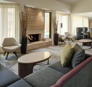 Courtyard by Marriott Indianapolis Airport hotel detail image 7