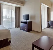 Radisson Hotel Fresno Conference Center hotel detail image 7