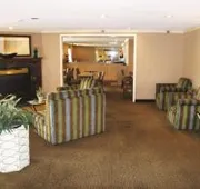 La Quinta Inn & Suites by Wyndham Kansas City North hotel detail image 4