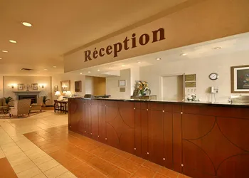 Travelodge Hotel by Wyndham Montreal Airport hotel thumbnail 3