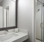 Courtyard by Marriott Kansas City Overland Park/Metcalf hotel detail image 4