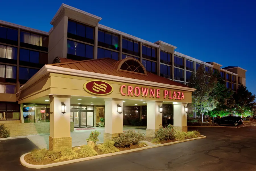 Crowne Plaza Cleveland Airport by IHG hotel detail image 2