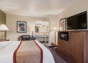 Best Western Town And Country Inn hotel thumbnail 7