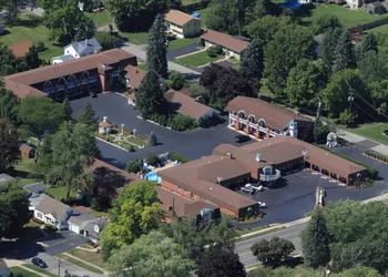Lockport Inn & Suites hotel thumbnail 3