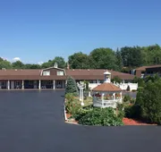Lockport Inn & Suites hotel detail image 4