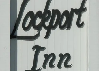 Lockport Inn & Suites hotel thumbnail 4