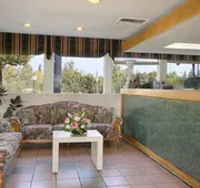 Days Inn by Wyndham Fresno Central hotel detail image 5