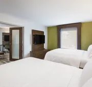 Holiday Inn Express & Suites Saskatoon Centre by IHG hotel detail image 7