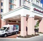 Hampton Inn & Suites Orlando Airport @ Gateway Village hotel detail image 4