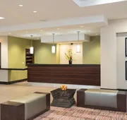 DoubleTree by Hilton Hotel Grand Rapids Airport hotel detail image 3