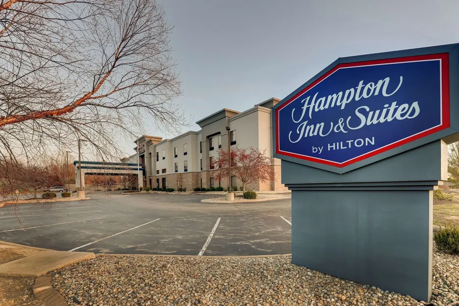 Hampton Inn & Suites St. Louis-Edwardsville hotel detail image 6