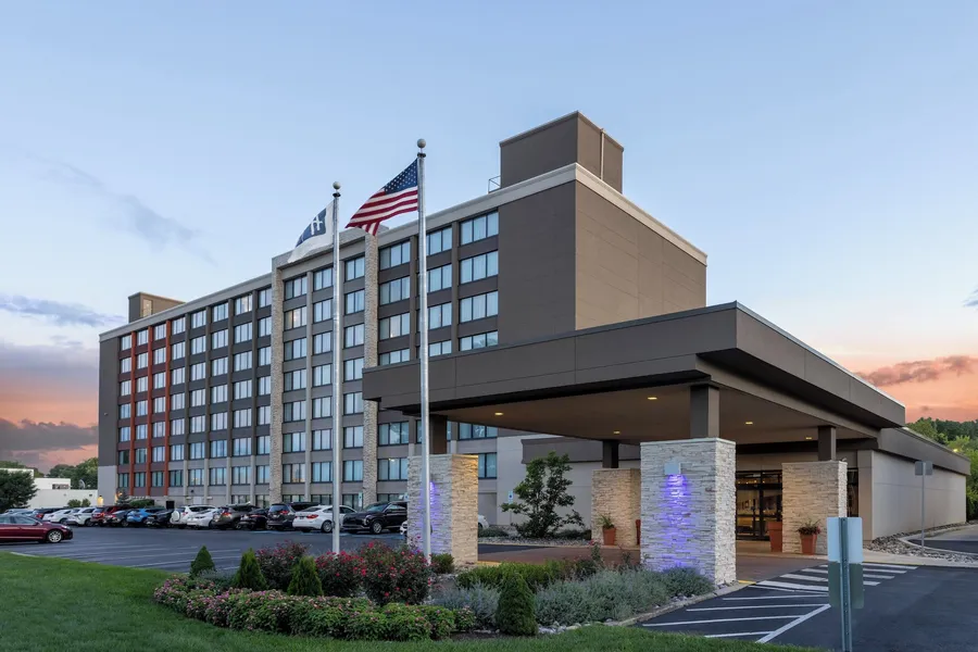 Holiday Inn Express & Suites Ft. Washington - Philadelphia by IHG hotel detail image 2