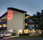 Red Roof Inn St Louis - Westport/ Maryland Heights hotel detail image 3
