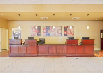 OYO Hotel St Louis Downtown City Center MO hotel thumbnail 7
