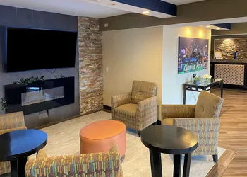 Clarion Pointe Independence - Kansas City hotel thumbnail 5
