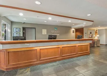 Quality Inn Gresham hotel thumbnail 3