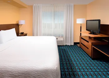 Fairfield Inn & Suites by Marriott Houston Channelview hotel thumbnail 8