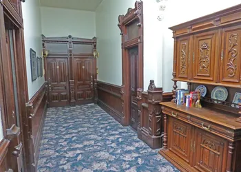 Victorian Inn hotel thumbnail 7
