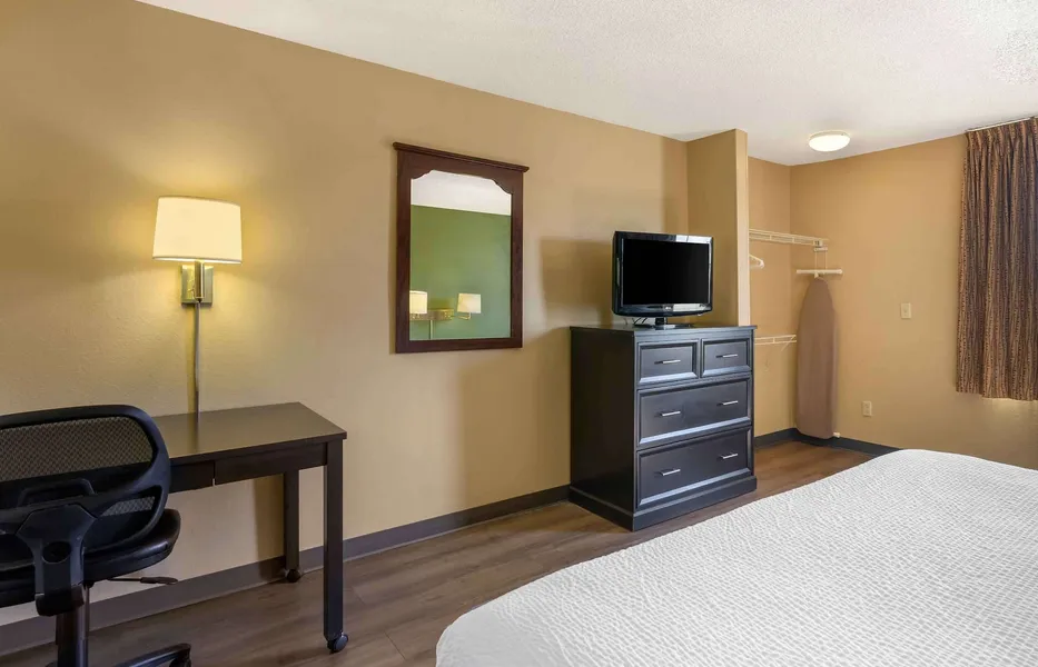 Extended Stay America Select Suites Raleigh RDU Airport hotel detail image 6