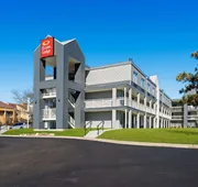 Econo Lodge Rockford Casino Area hotel detail image 4