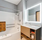 Comfort Inn & Suites Weston - Wausau hotel detail image 7