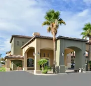 Best Western Plus A Wayfarer's Inn And Suites hotel detail image 3