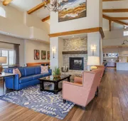 Best Western Plus A Wayfarer's Inn And Suites hotel detail image 7