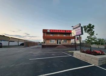 Niagara Inn hotel thumbnail 3
