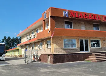Niagara Inn hotel thumbnail 5