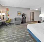 Hampton Inn & Suites Camp Springs/Andrews AFB hotel detail image 4