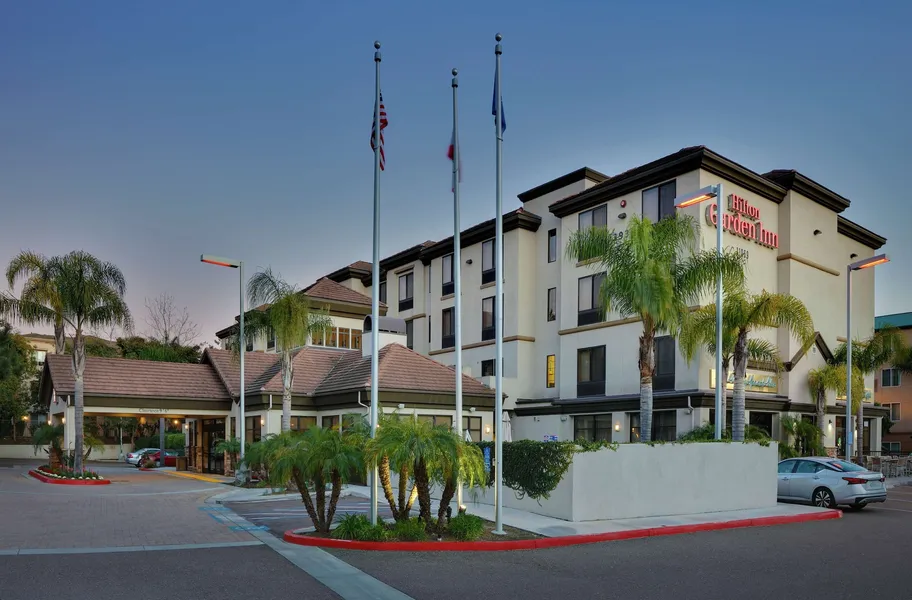 Hilton Garden Inn San Diego Del Mar hotel detail image 2