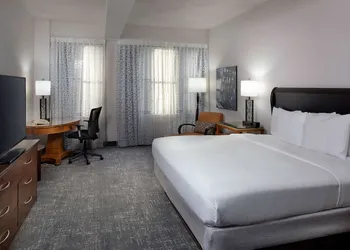 DoubleTree by Hilton Hotel Memphis Downtown hotel thumbnail 7
