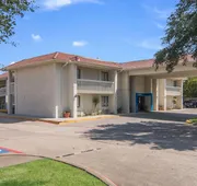 Motel 6 Addison, TX - Dallas hotel detail image 3