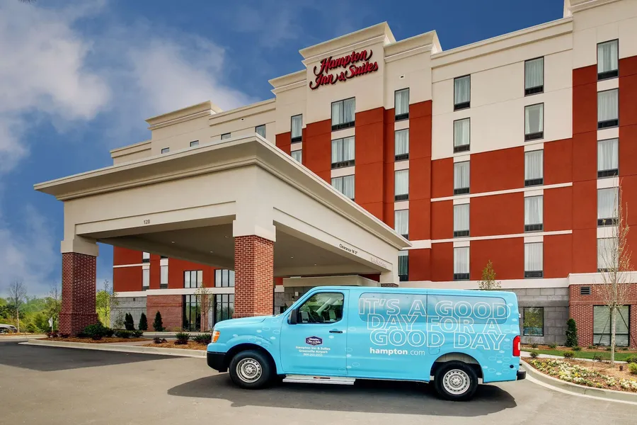 Hampton Inn & Suites Greenville Airport, SC hotel detail image 2