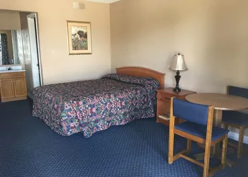 American Inn Council Bluffs hotel thumbnail 2