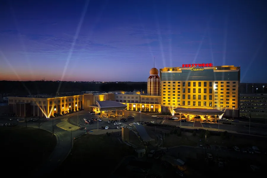 Hollywood Casino & Hotel St. Louis hotel detail image 2