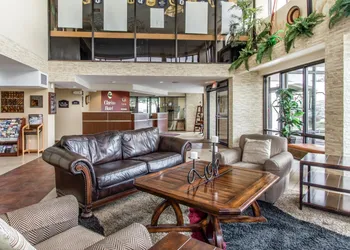 Econo Lodge Broken Arrow hotel thumbnail 6